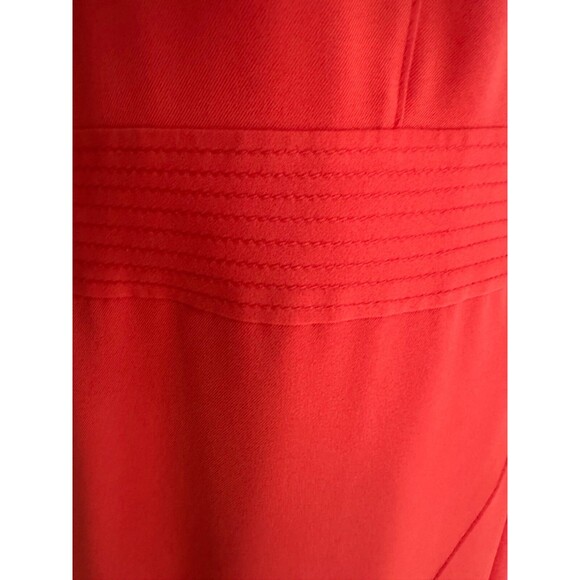 Halston Heritage Poppy Cold Shoulder Crepe Dress with hidden zipper Sz 8 - Picture 4 of 7
